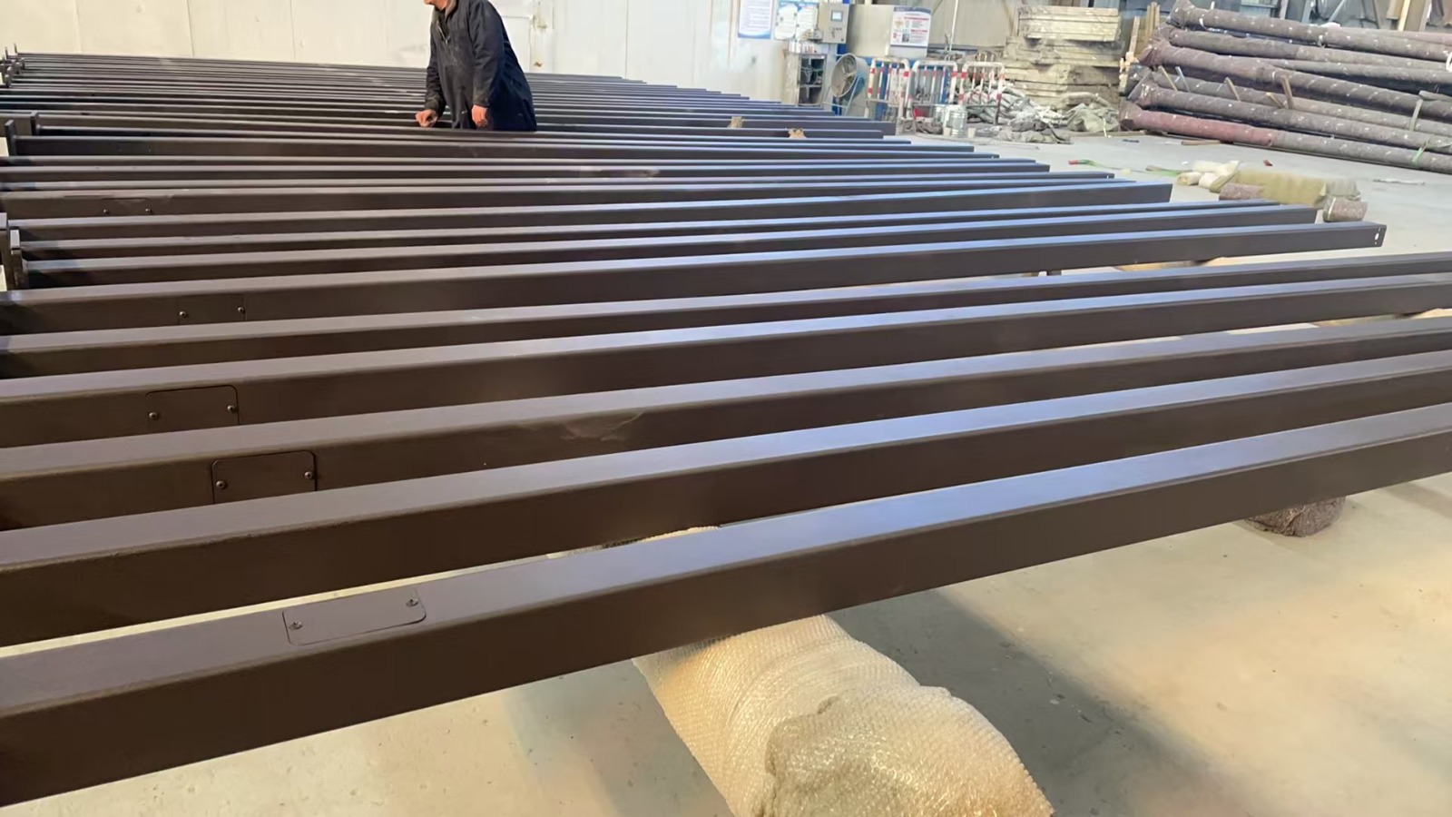 9.14M Square Street Light Pole - Image 9