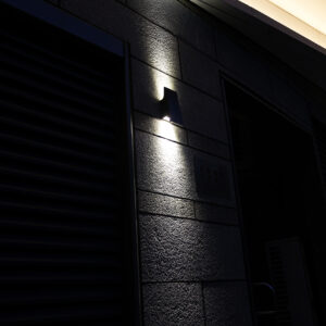 Solar LED Outdoor light - ESL-83 - 700 Lumens