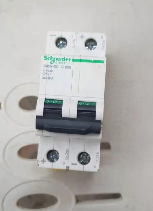 Scheider Solar Energy Circuit Breaker