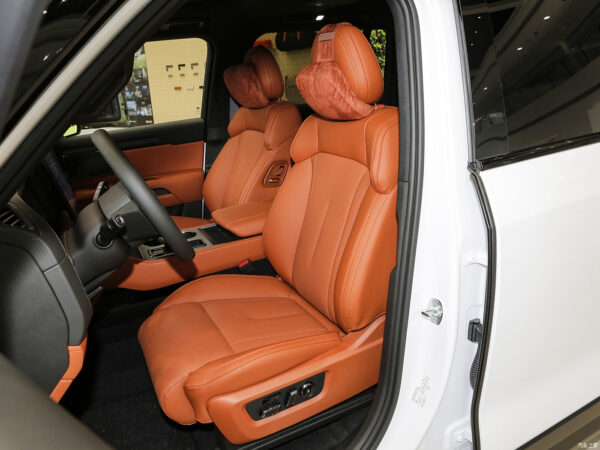 GEELY galaxy L7 hybrid 1.5T+3DHT 115km SUV 1300 KM - Image 7