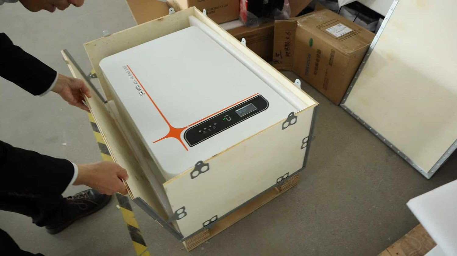 ATE Power 5.5Kwh Lithium Battery All in One Powerwall with 5KW Hybrid Inverter - Image 2